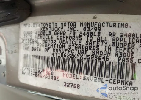 1999 Toyota Camry Le z USA, uszkodzony, nr VIN 4T1BG22KXXU525645